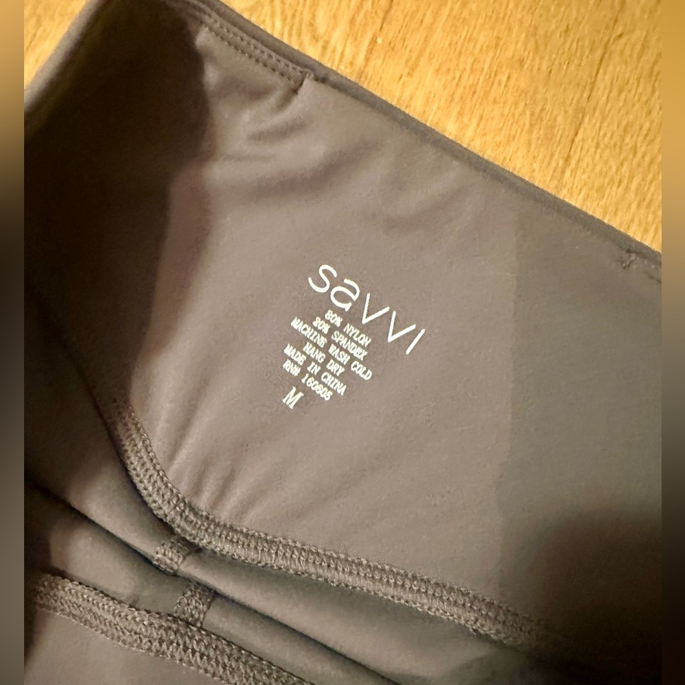SAAVI Joggers - Picture 3 of 4